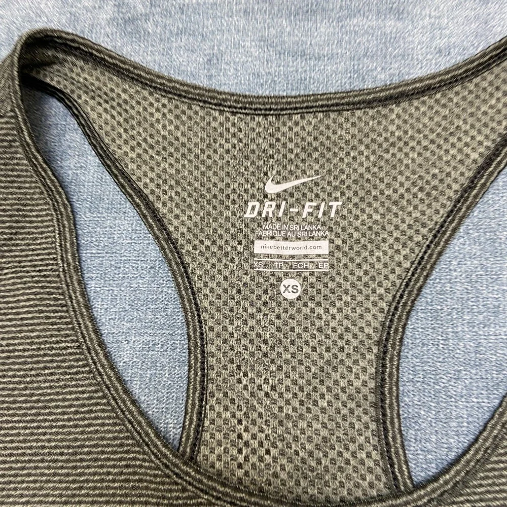 Nike Dri Fit Tank Top Womens XS Olive Green Sleeveless Running Gym Wear Athletic